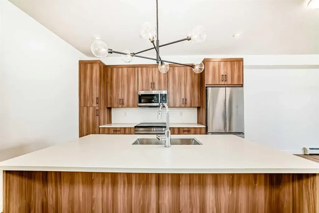 1802 Mahogany Boulevard SE, #8202