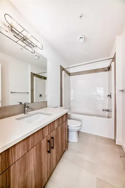 1802 Mahogany Boulevard SE, #8202