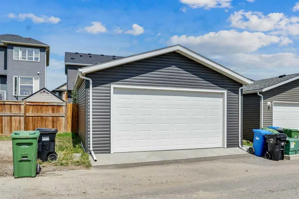 51 evanscrest Common NW