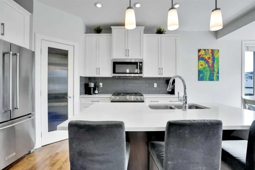 51 evanscrest Common NW