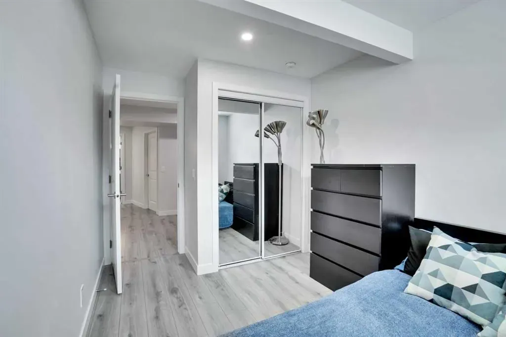 51 evanscrest Common NW