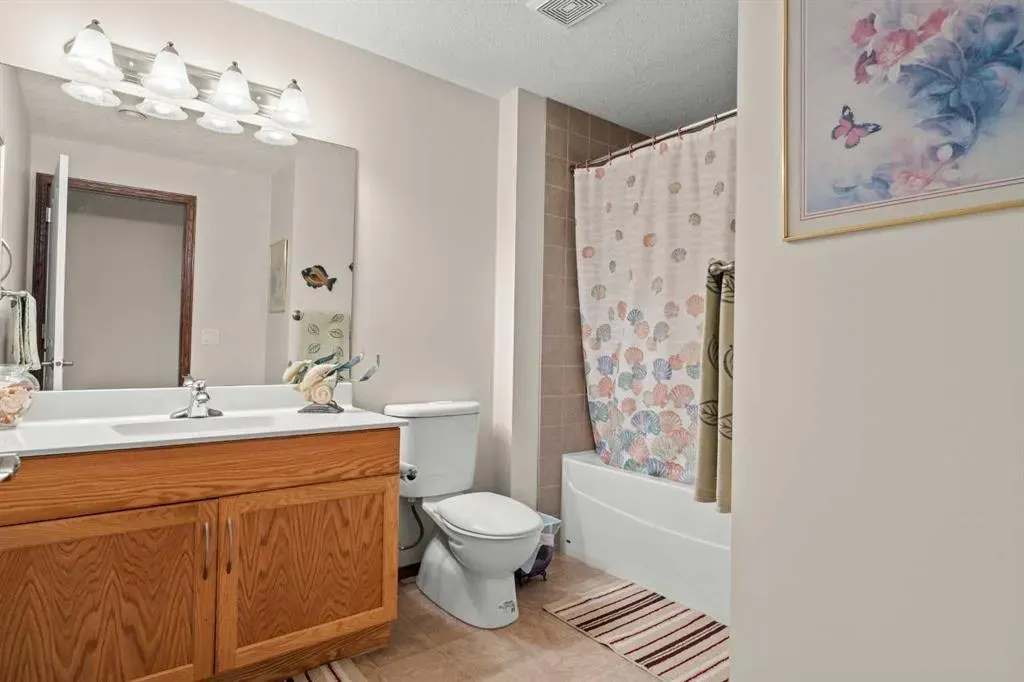 421 Boulder Creek Way SE