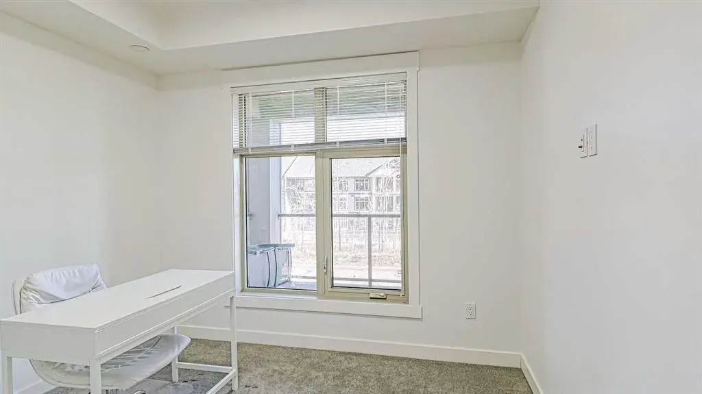 15 Aspenmont Heights SW, #122