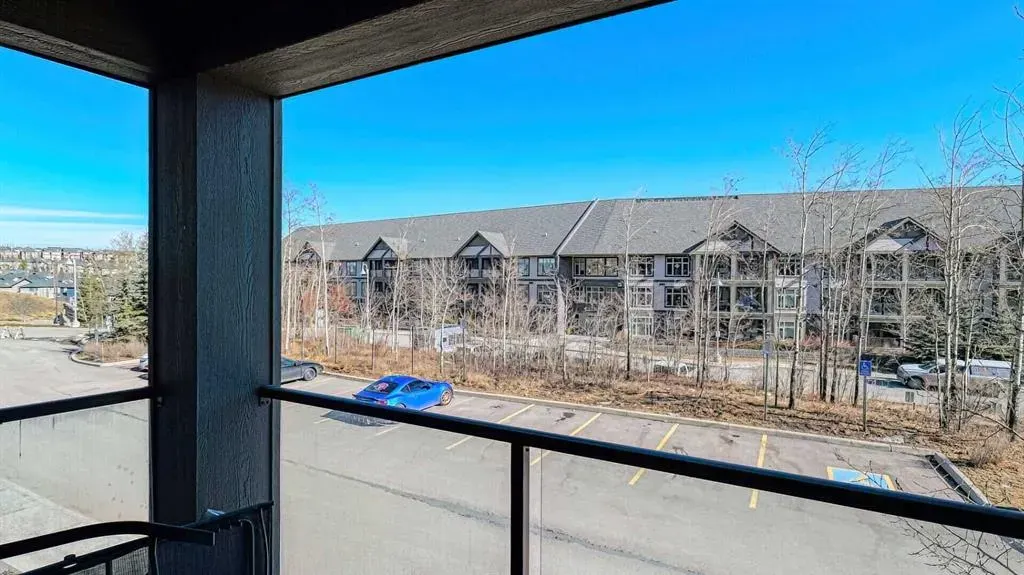 15 Aspenmont Heights SW, #122