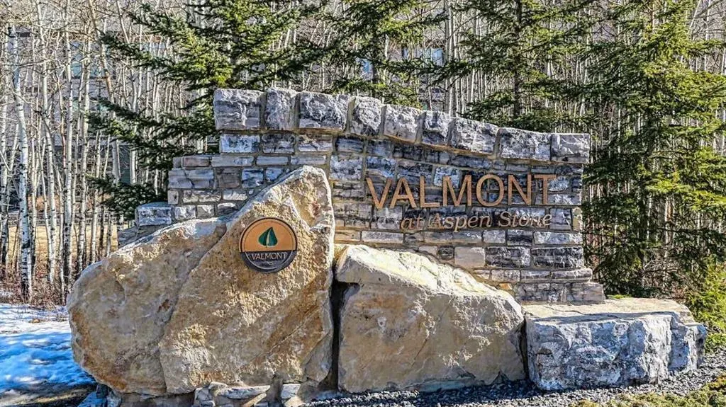 15 Aspenmont Heights SW, #122