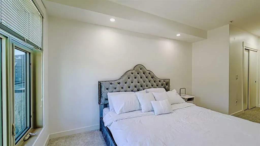 15 Aspenmont Heights SW, #122