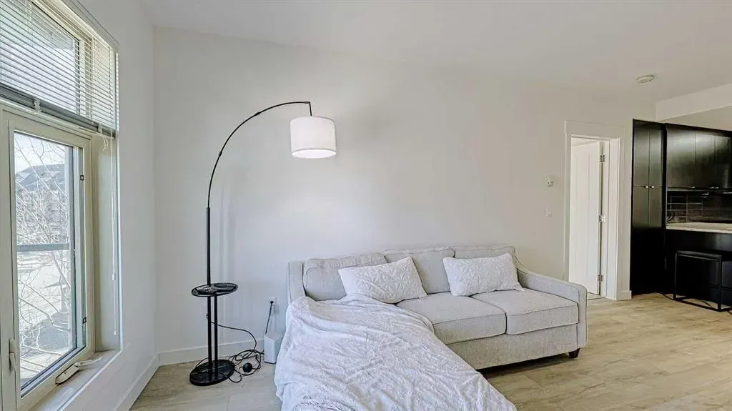 15 Aspenmont Heights SW, #122