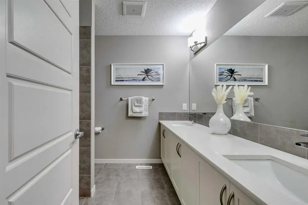 510 Nolanlake Villas NW