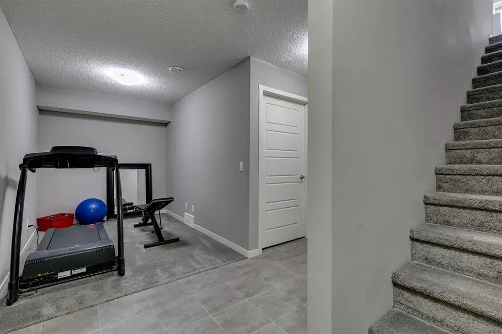 510 Nolanlake Villas NW