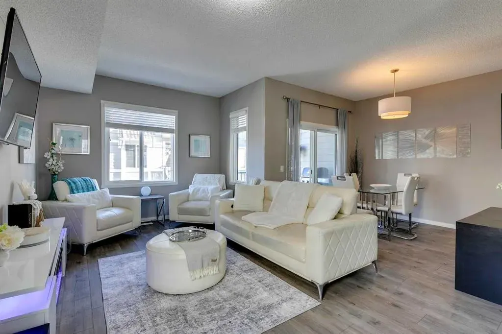 510 Nolanlake Villas NW
