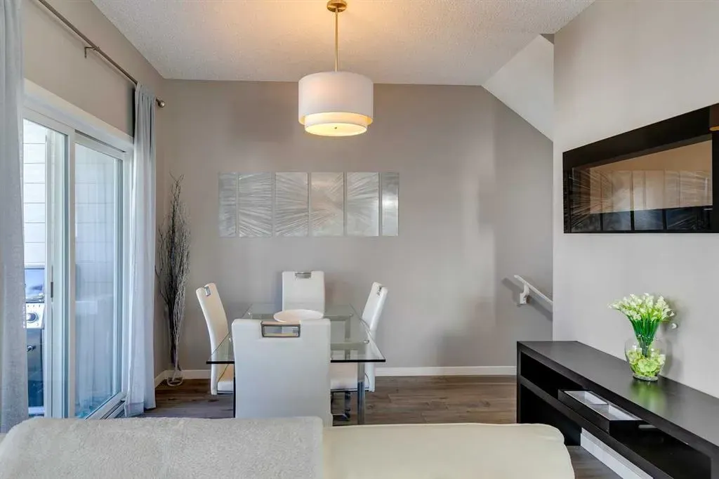 510 Nolanlake Villas NW