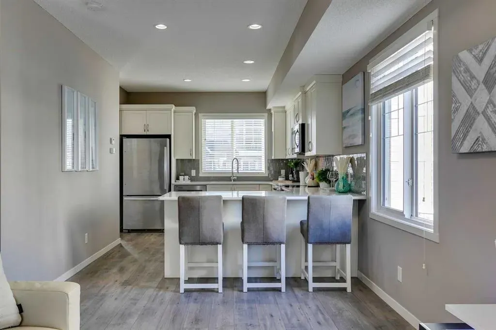 510 Nolanlake Villas NW