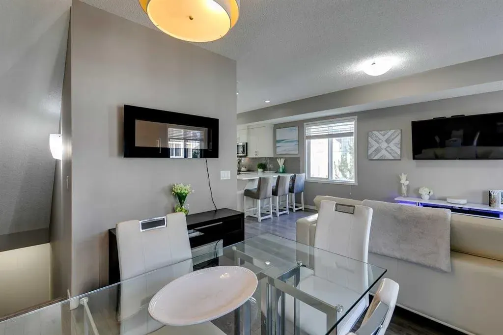 510 Nolanlake Villas NW