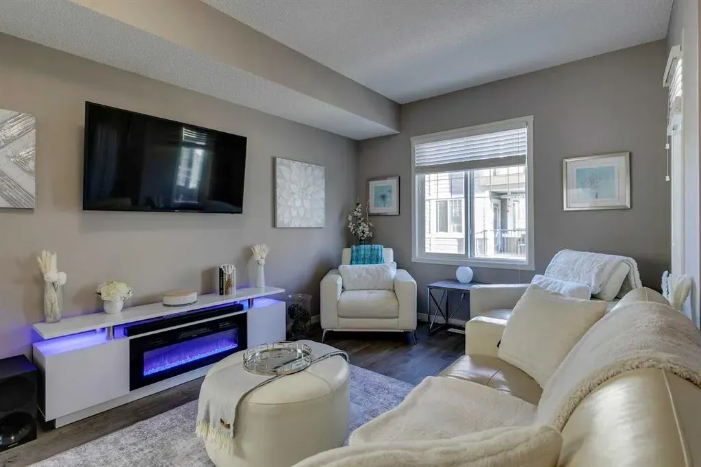510 Nolanlake Villas NW