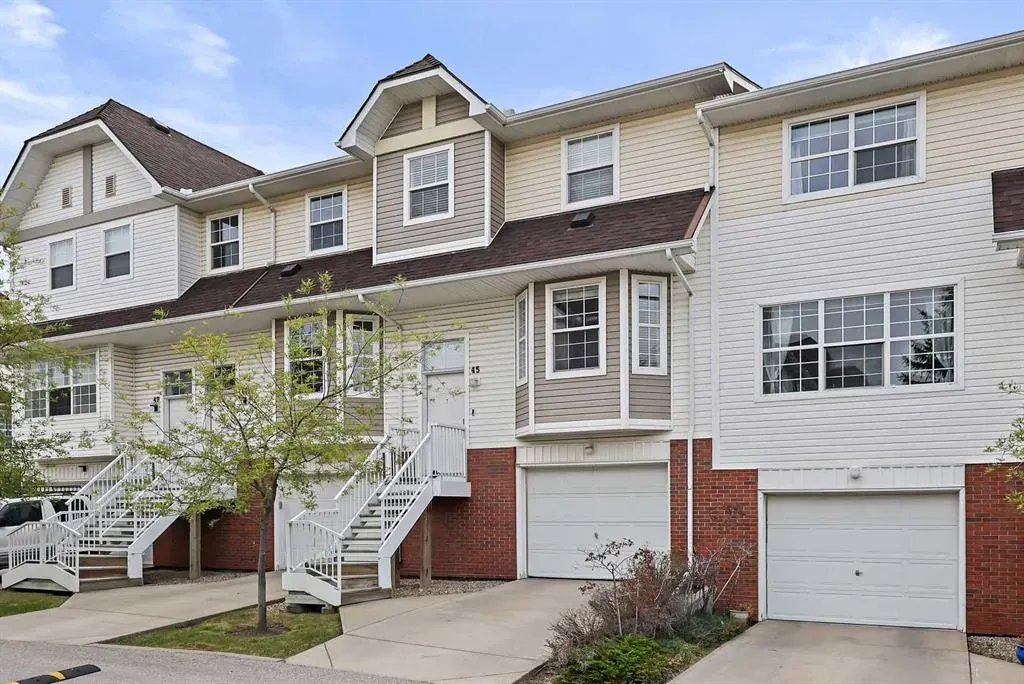 45 Tuscany Springs Gardens NW