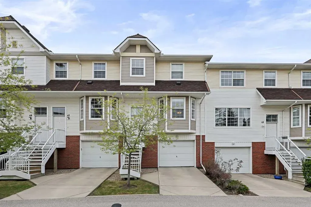 45 Tuscany Springs Gardens NW
