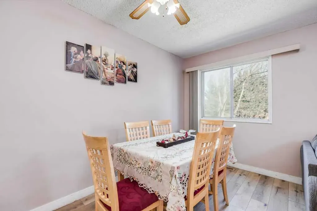 109 Stanley Avenue, #A