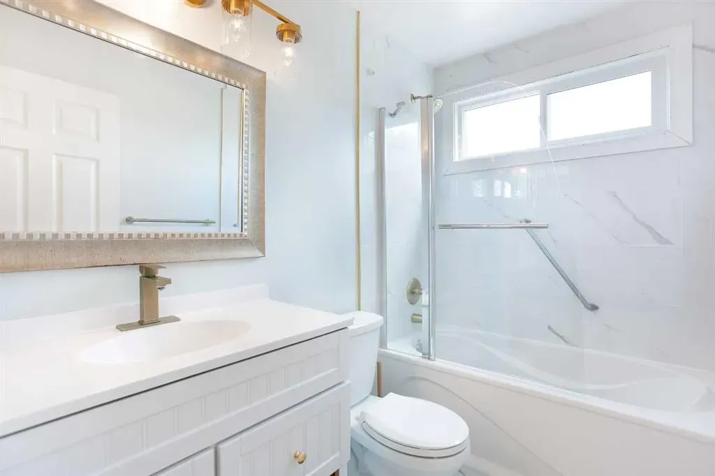 12 Rivervalley Drive SE