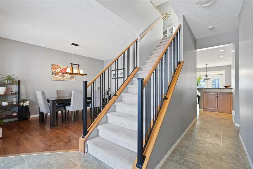 716 Boulder Creek Drive SE