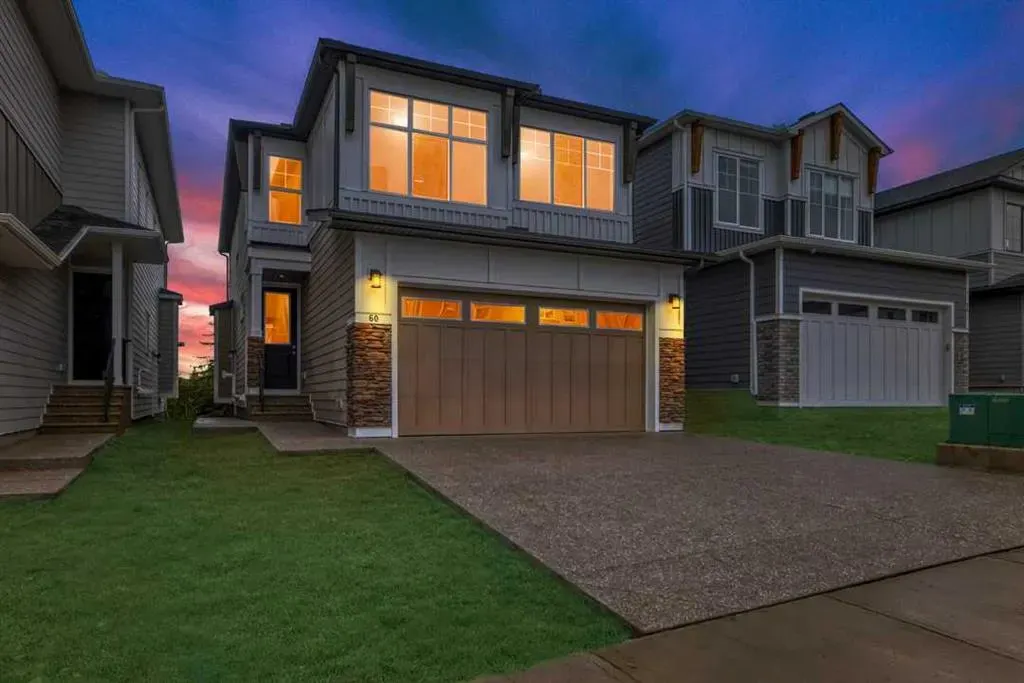 60 Aspen Woods Park SW