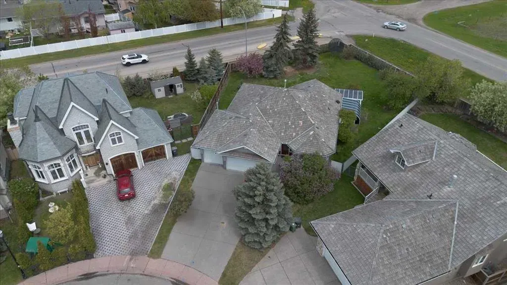14 Grande Point Estates
