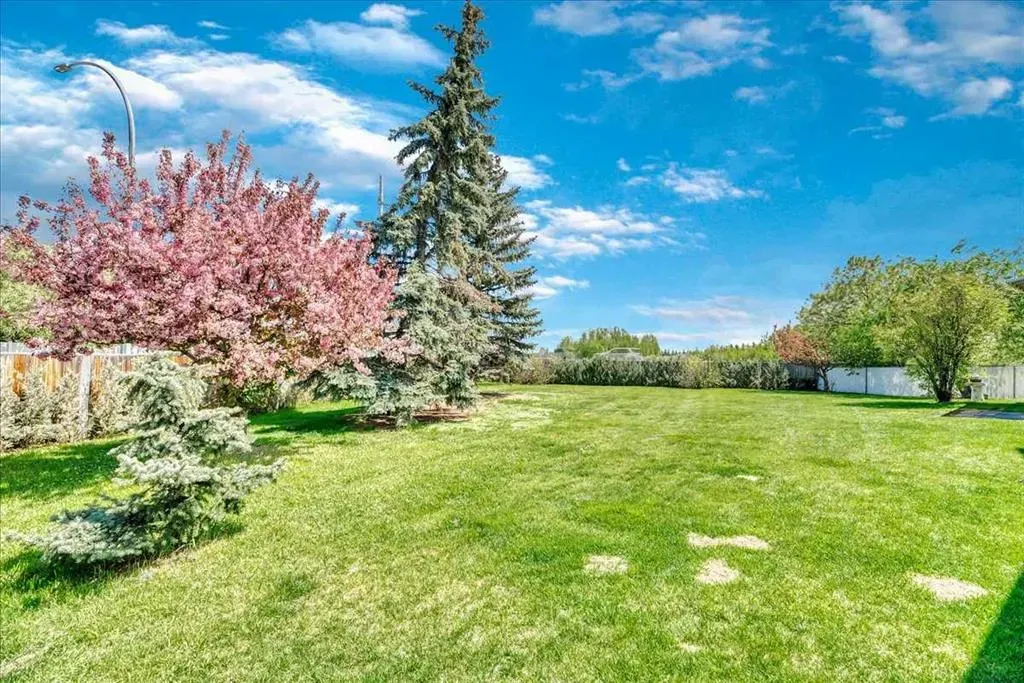 14 Grande Point Estates