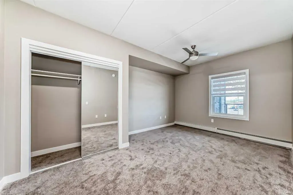 404 1 Avenue SE, #206