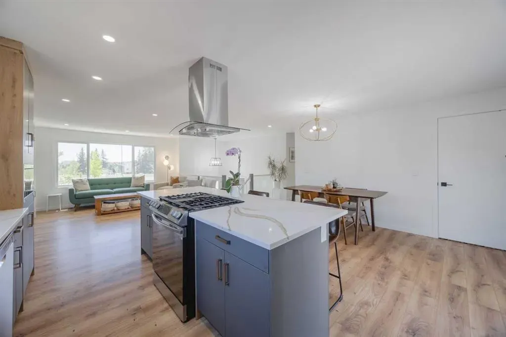 168 Cantrell Drive SW