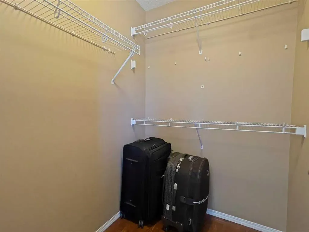 15 Toscana Gardens NW