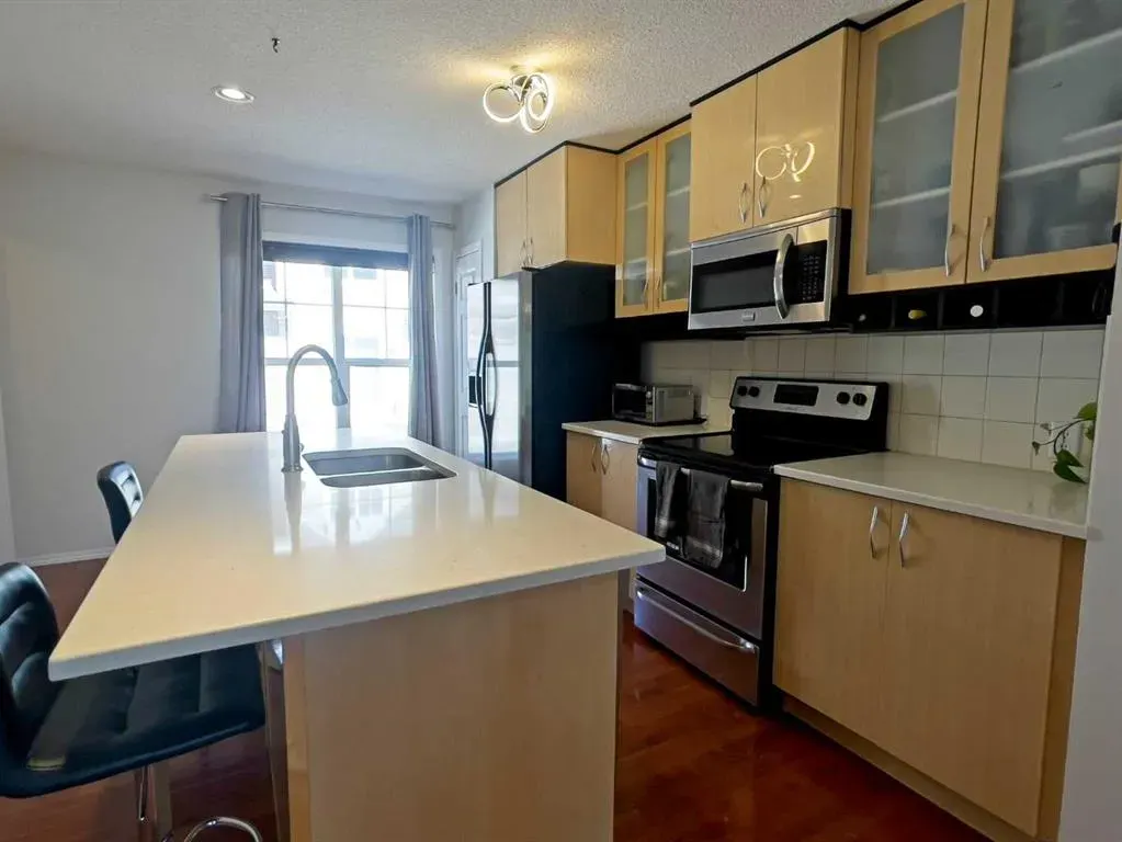 15 Toscana Gardens NW
