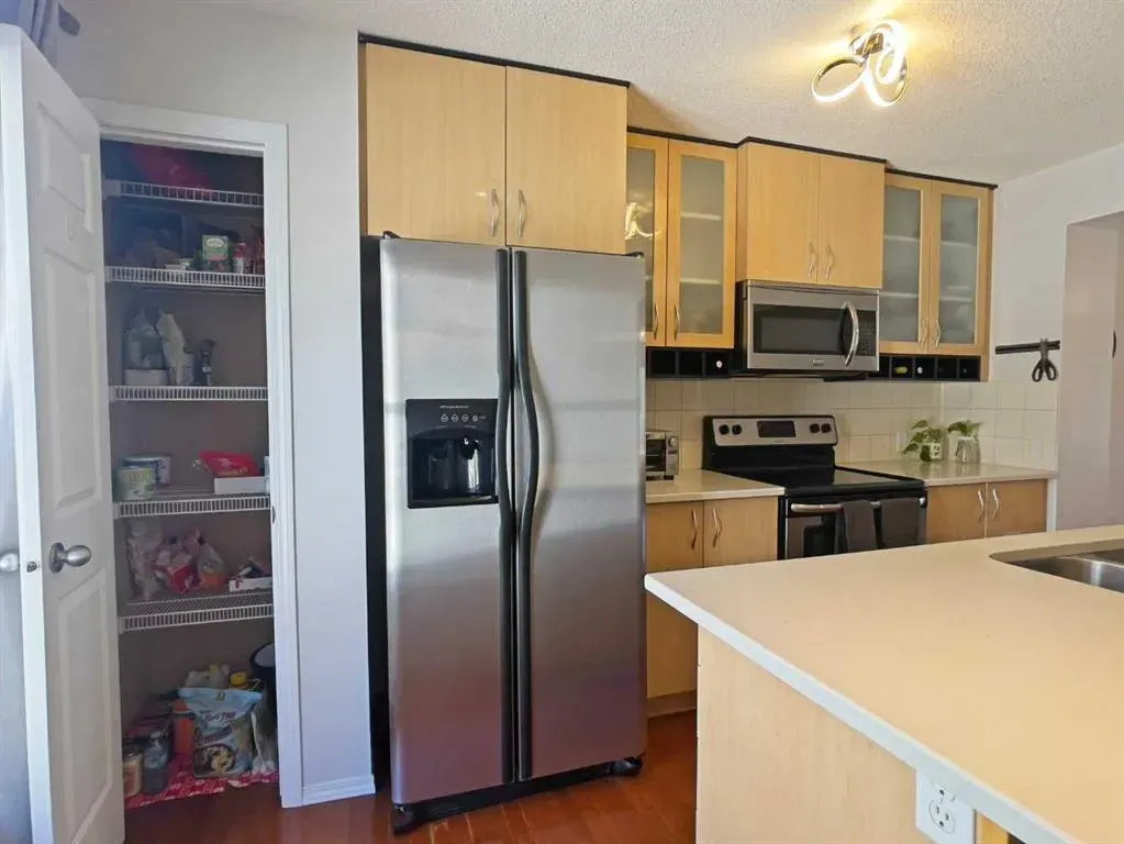 15 Toscana Gardens NW