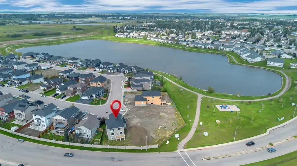 17 Lakes Estates Circle