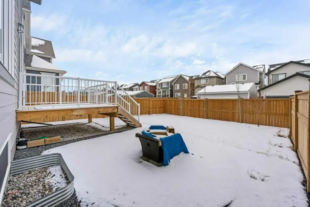 240 Magnolia Heath SE