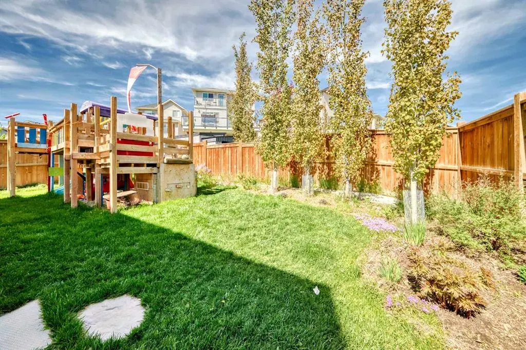 165 Nolanhurst Way NW