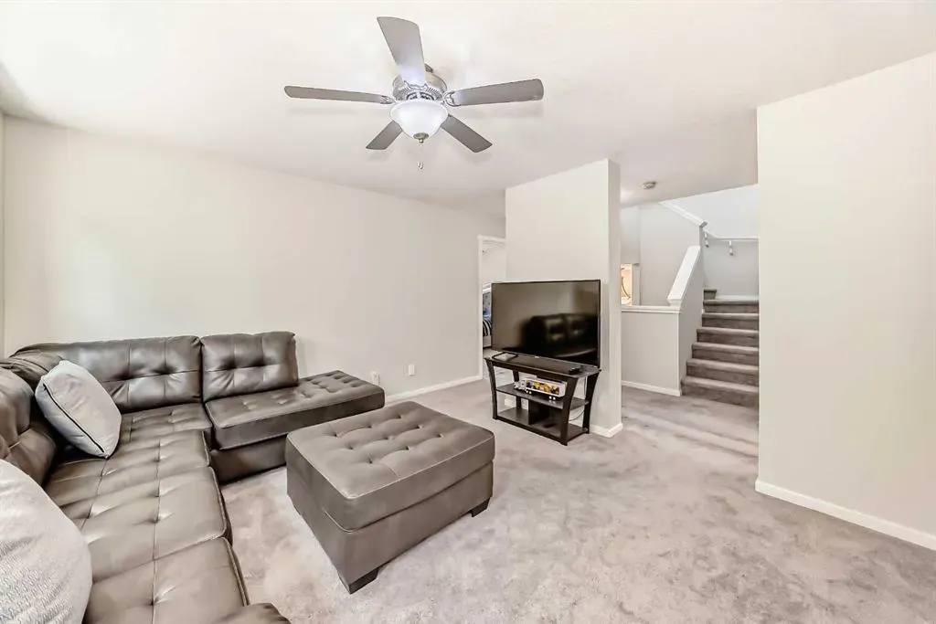 165 Nolanhurst Way NW