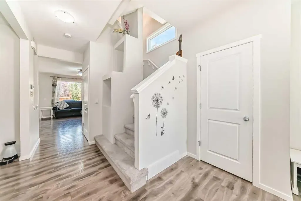 165 Nolanhurst Way NW