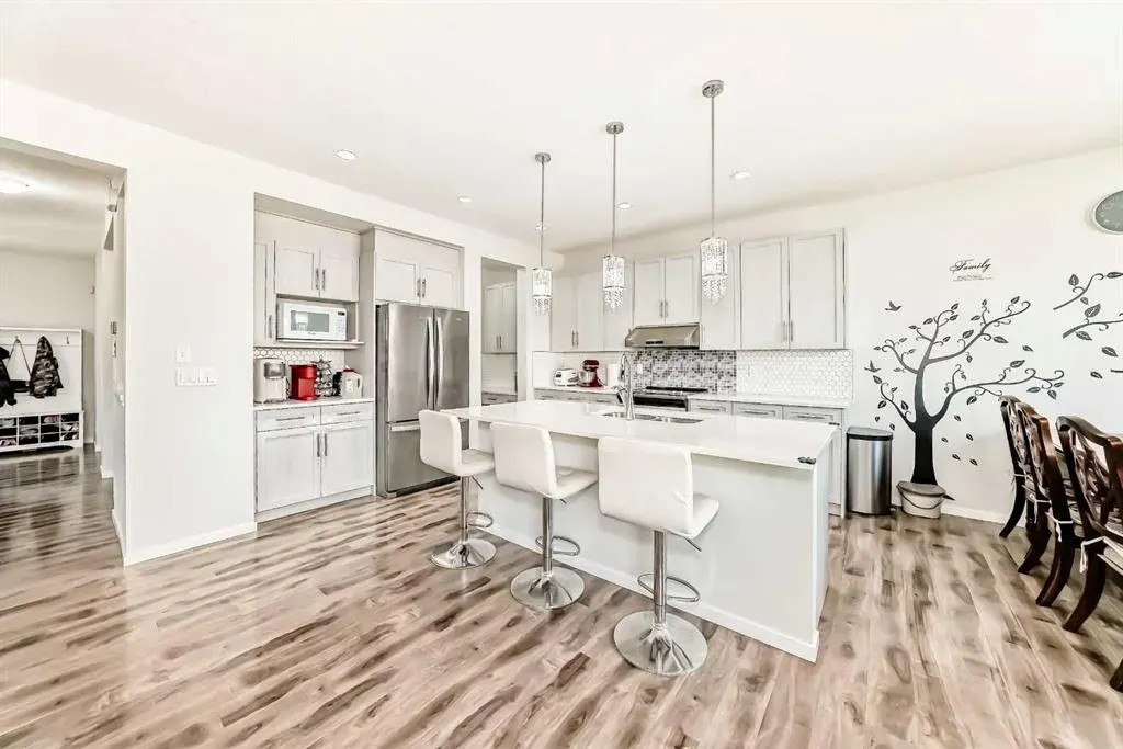 165 Nolanhurst Way NW