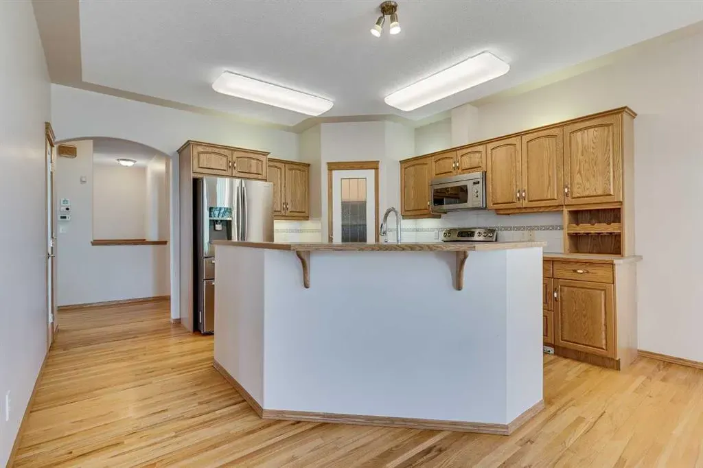 48 Tuscany Village Court NW