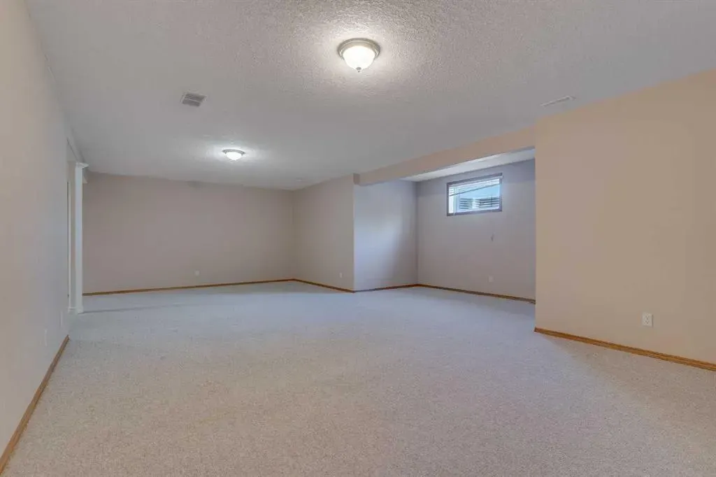 48 Tuscany Village Court NW