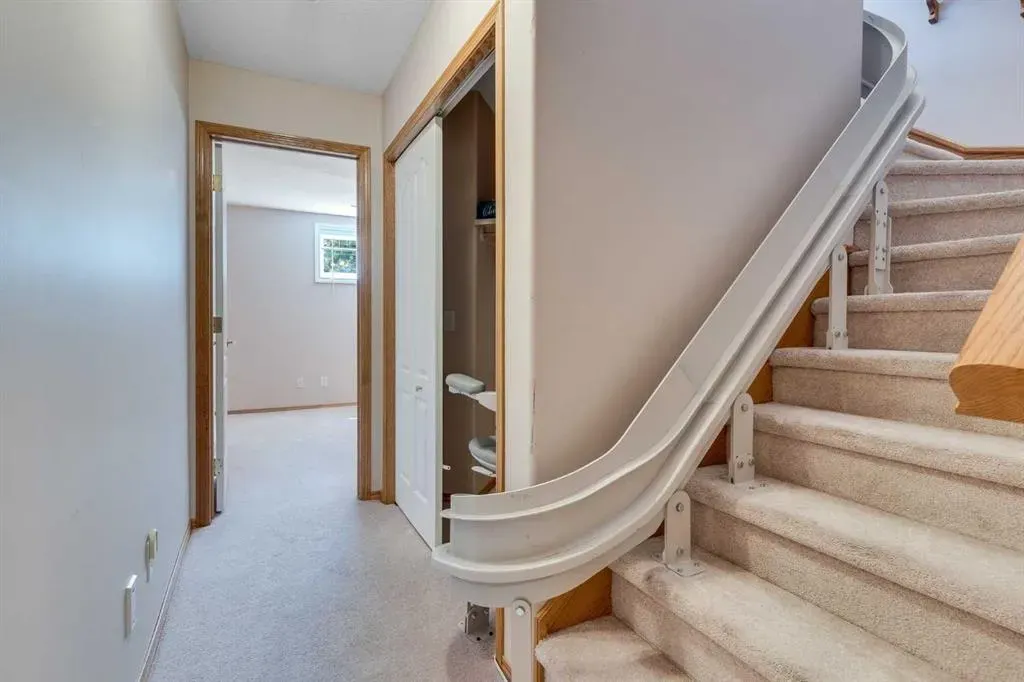 48 Tuscany Village Court NW
