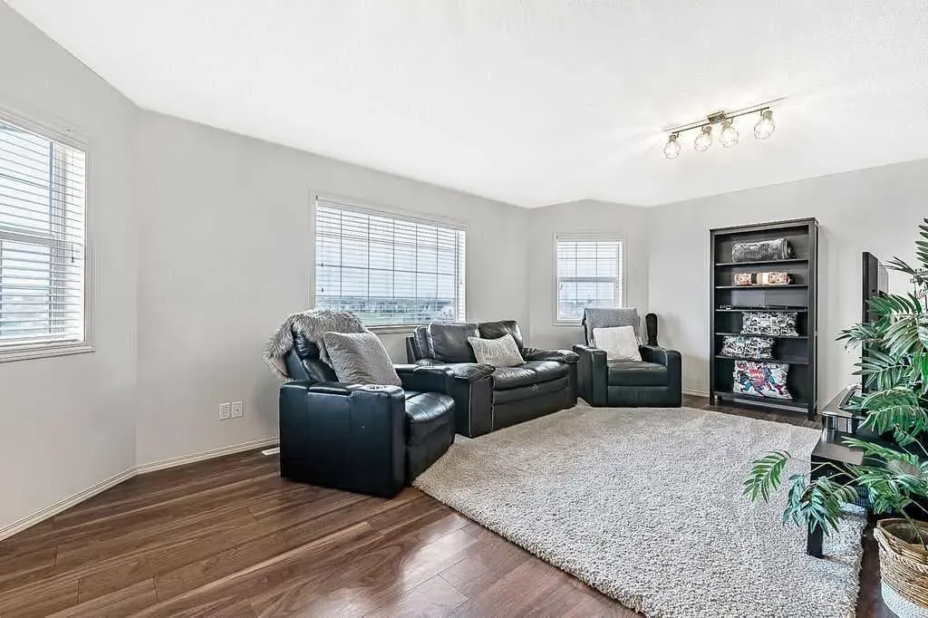 105 Cimarron Park Circle