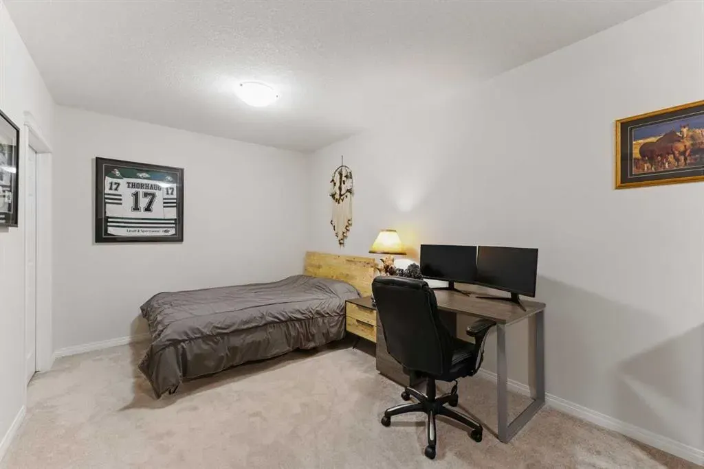 26 Mount Rae Ridge