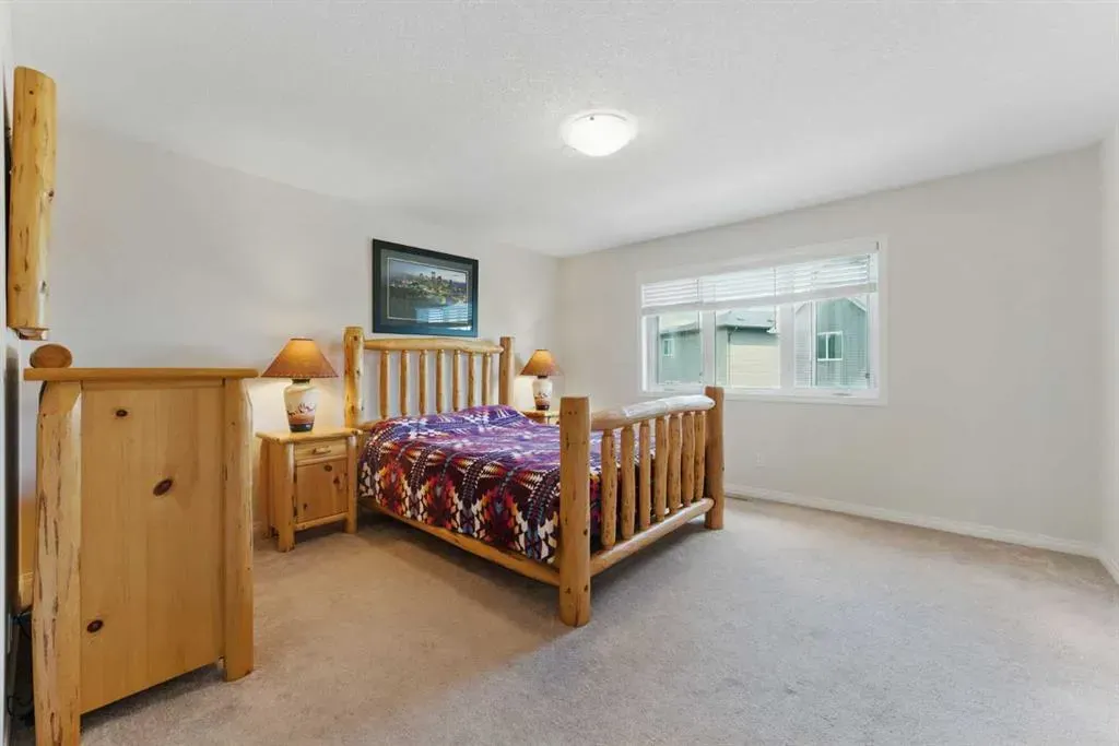 26 Mount Rae Ridge