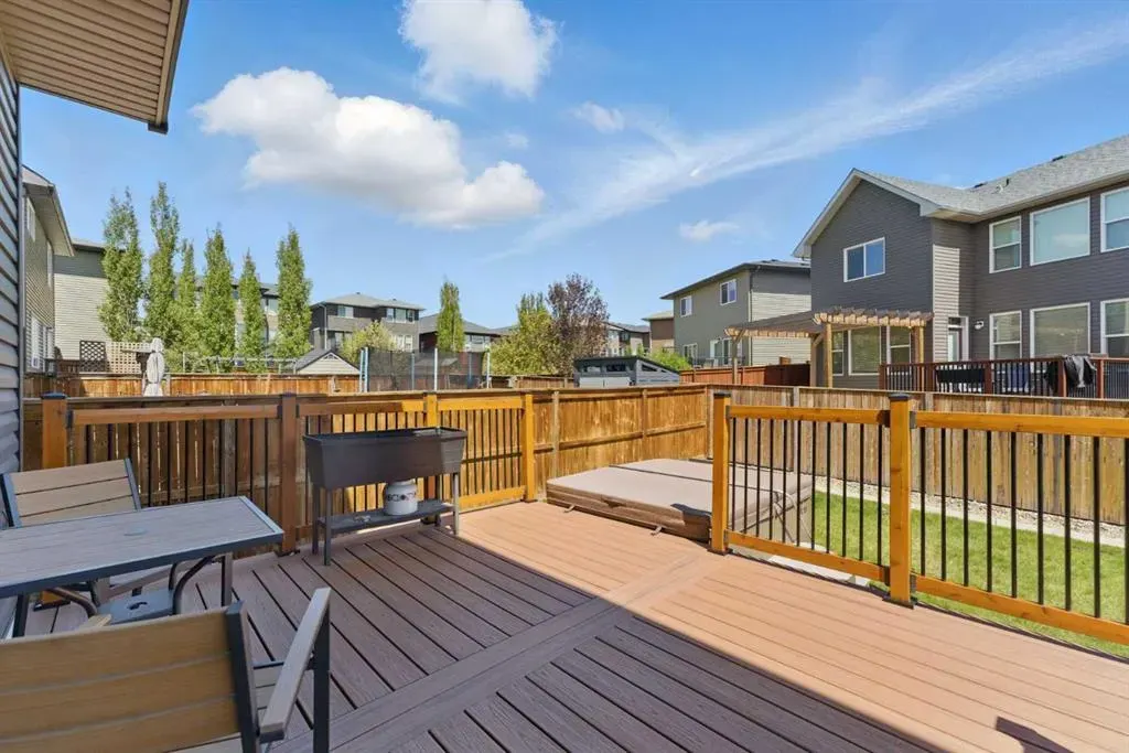 26 Mount Rae Ridge