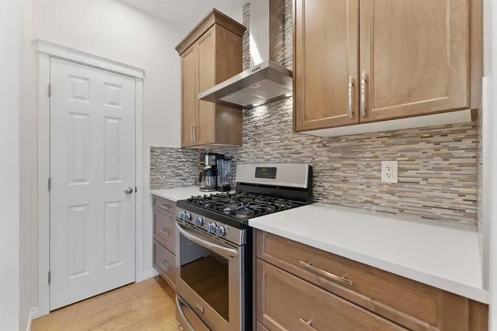 26 Mount Rae Ridge