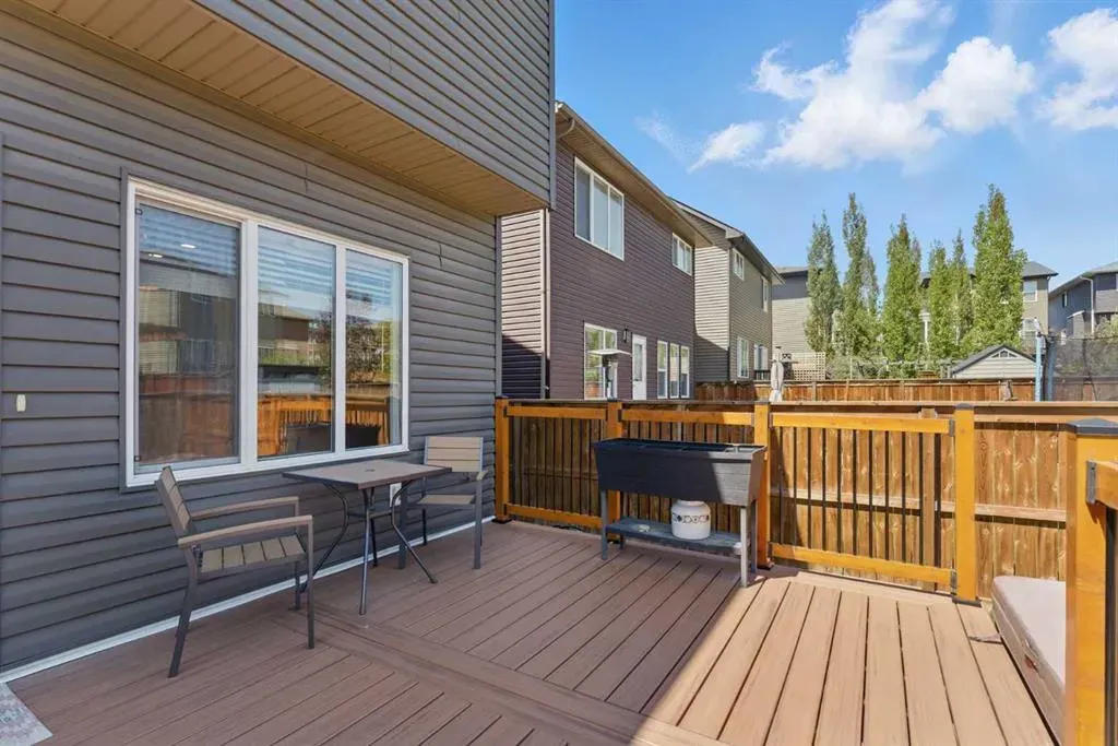 26 Mount Rae Ridge