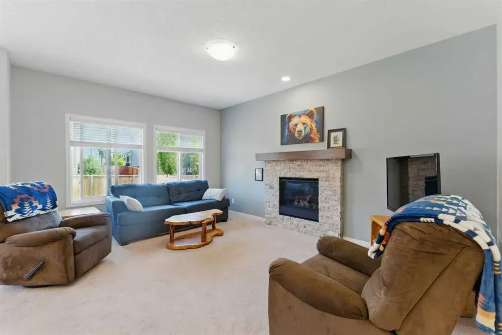 26 Mount Rae Ridge