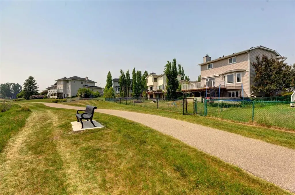 711 High Country Drive NW