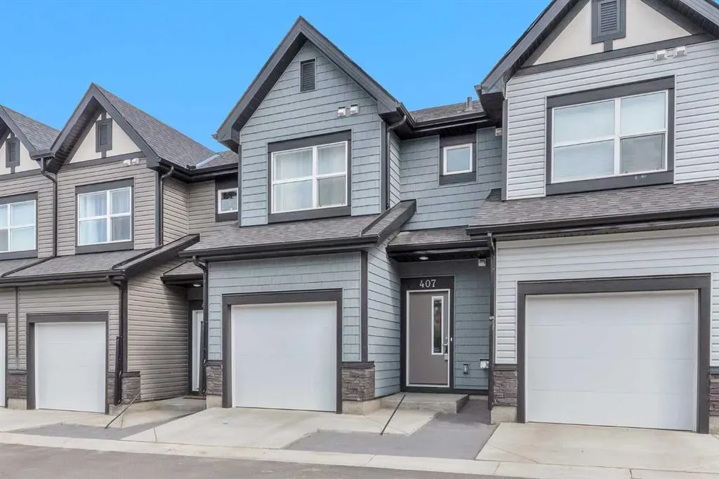25 Evanscrest Mews NW, #407