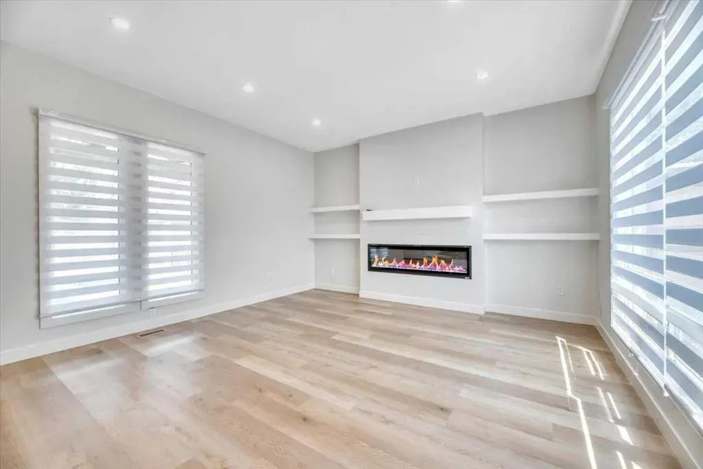 933 Macleod Trail SW